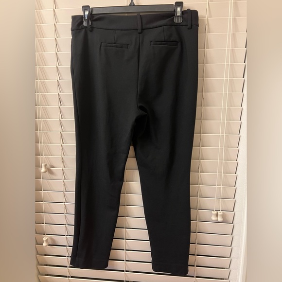 Liz Claiborne Black Cropped Dress Pants Size 6 Petite - 6P - Picture 2 of 8